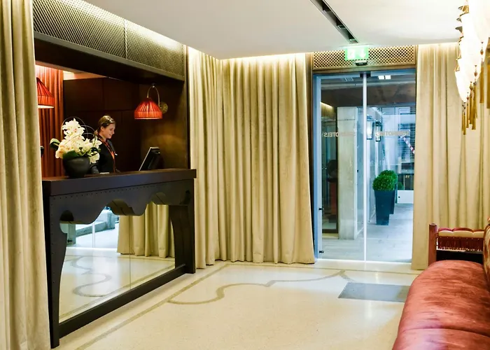 فندق سبلينديد فينيس - ستارهوتيلز كوليزيوني البندقية