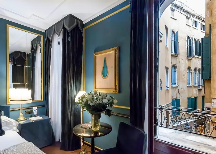 سبلينديد فينيس - ستارهوتيلز كوليزيوني البندقية