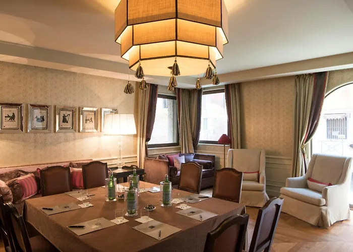 سبلينديد فينيس - ستارهوتيلز كوليزيوني 4* البندقية